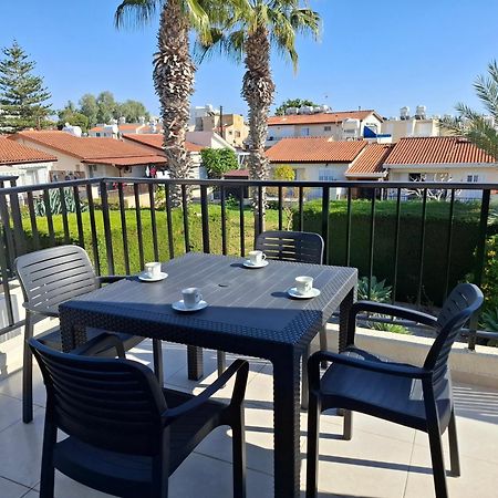 Cyking 2 Bed Apartment With Pool & 10 Min To Beach Paphos Exteriér fotografie