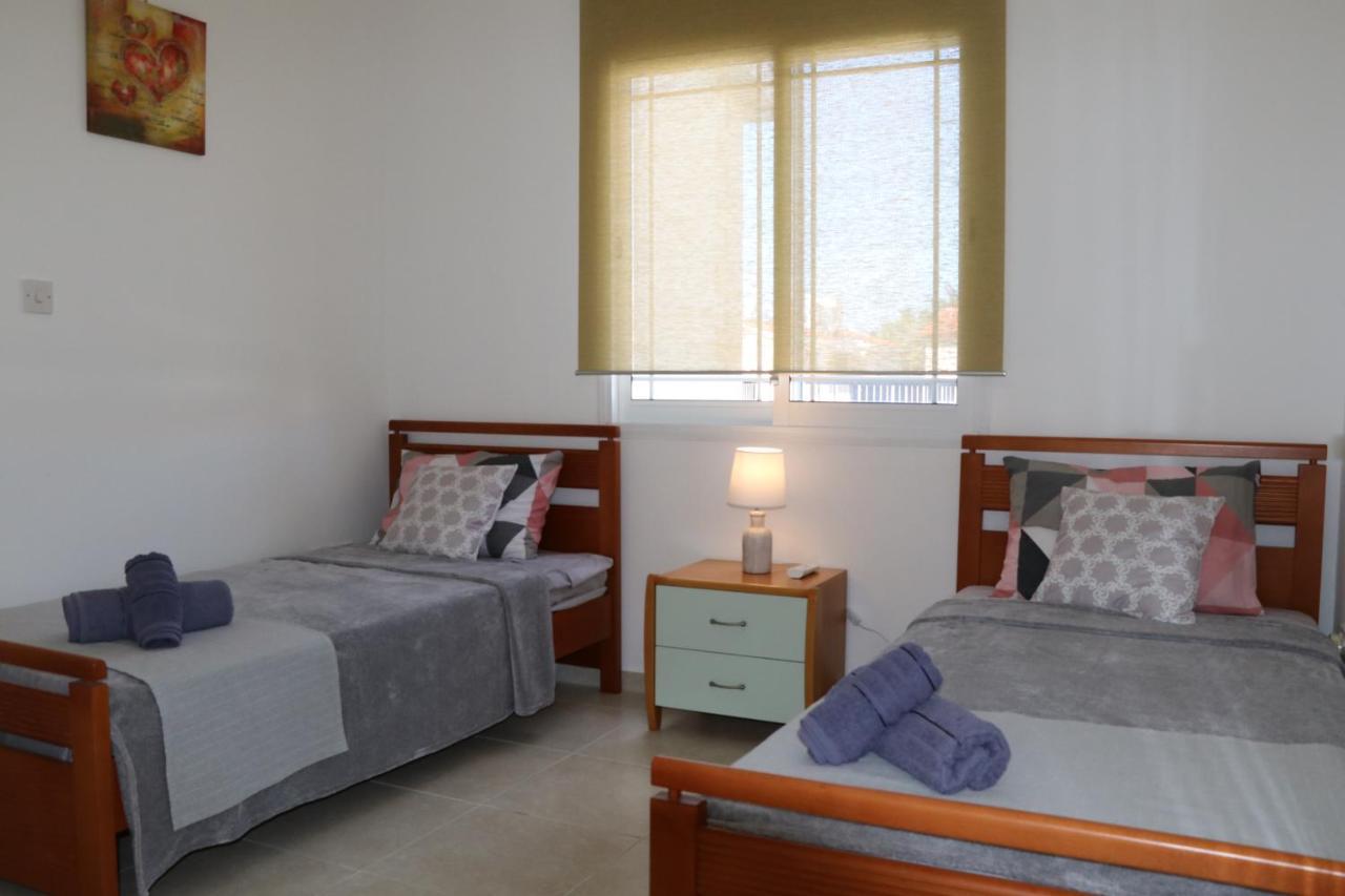 Cyking 2 Bed Apartment With Pool & 10 Min To Beach Paphos Exteriér fotografie